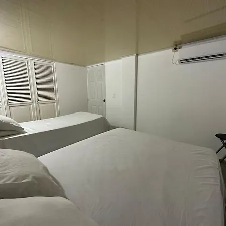 Hermoso Apartamento Frente A La Playa En Cartagena!we Speak English 2 Bedrooms 80 Mt Apartamento Cartagena